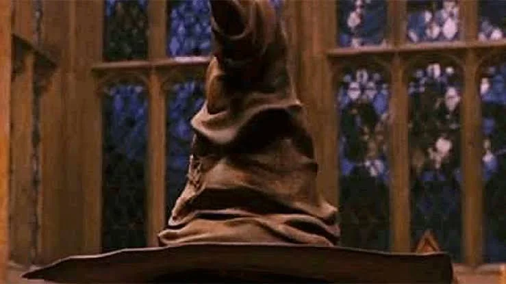 Actor Leslie Phillips, who was known for appearing in the Carry On films And Harry Potter Died At aged of 98
