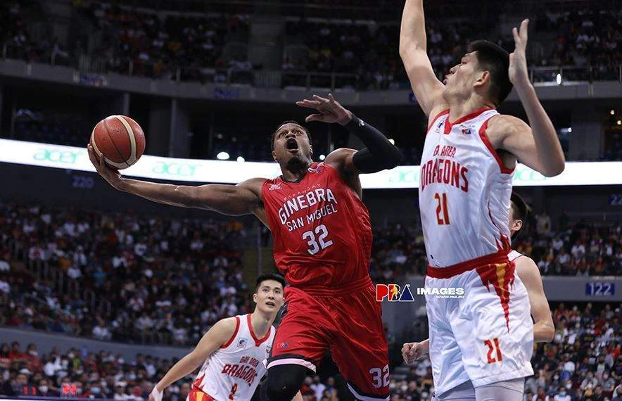 justin-brownlee-ginebra.webp