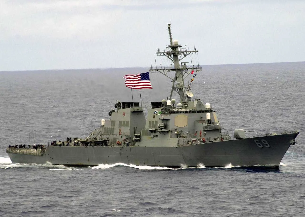 China's assertion that a warship "illegally" entered an area of the South China Sea is rejected by the US Navy.