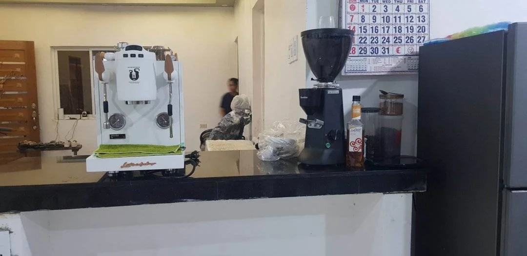 cofffee shop.webp