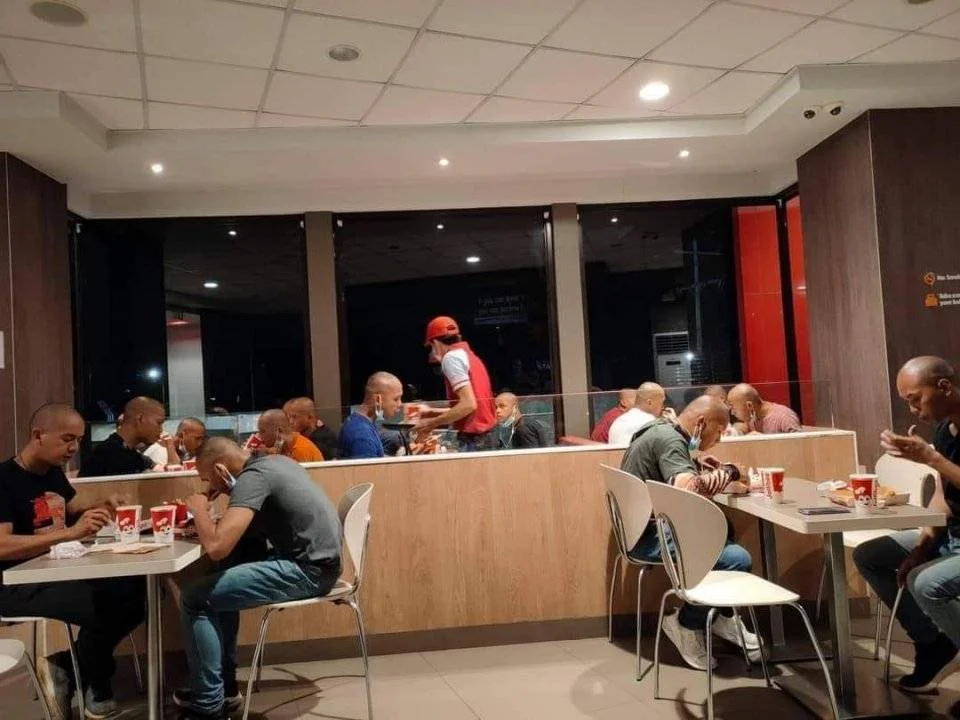 FB_IMG_1693916768730.webp