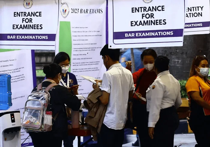 Bar exams' 1st day a smashing success
