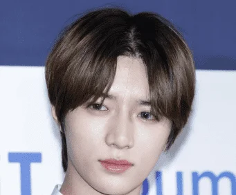 Curtain HairCut 1.png