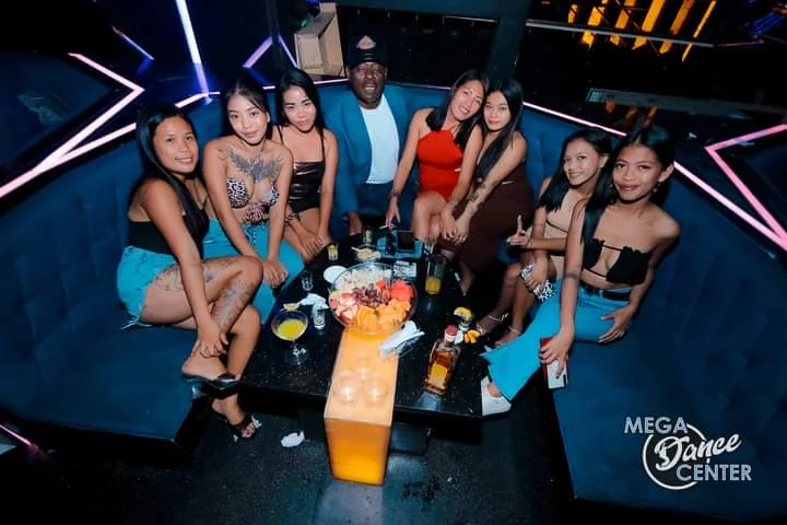 FB_IMG_1697107858233.webp