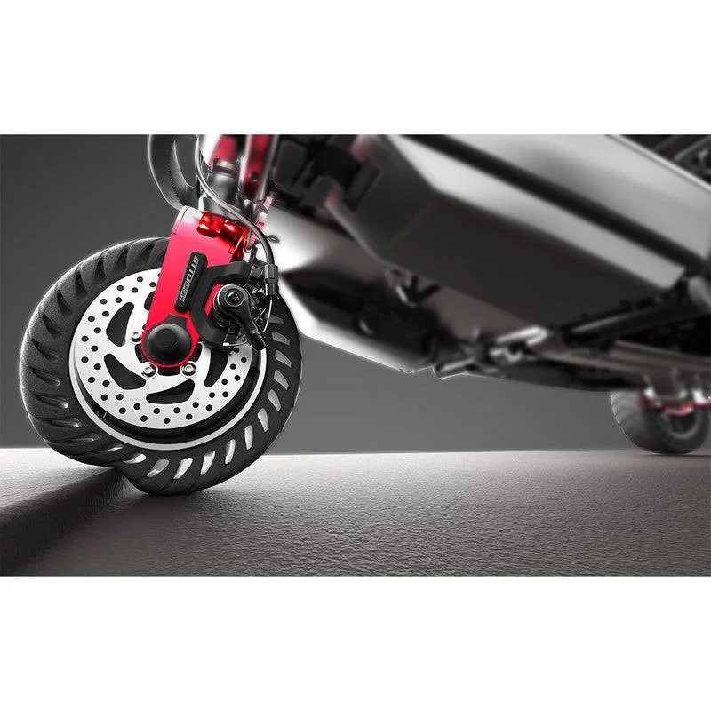 Movinglife-ATTO-SPORT--MotorTireOnStep_800x.webp