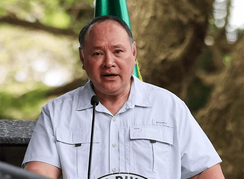 Expel Chinese embassy execs over phone wiretap  Gibo