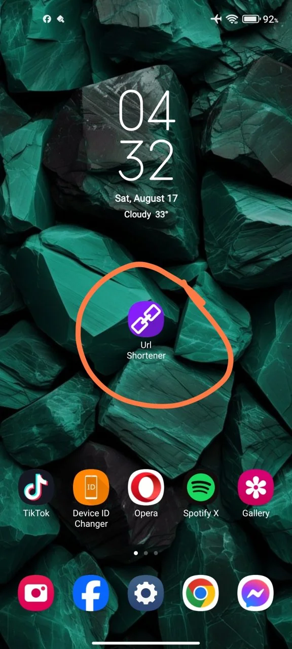 Screenshot_2024-08-17-16-32-43-466_com.miui.home-edit.jpg