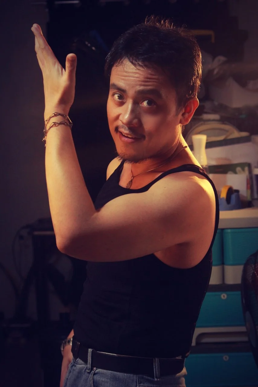 Rod Maceda pogi macho guwapo pinoy hunk barako flexing muscles bisdak black sando.webp