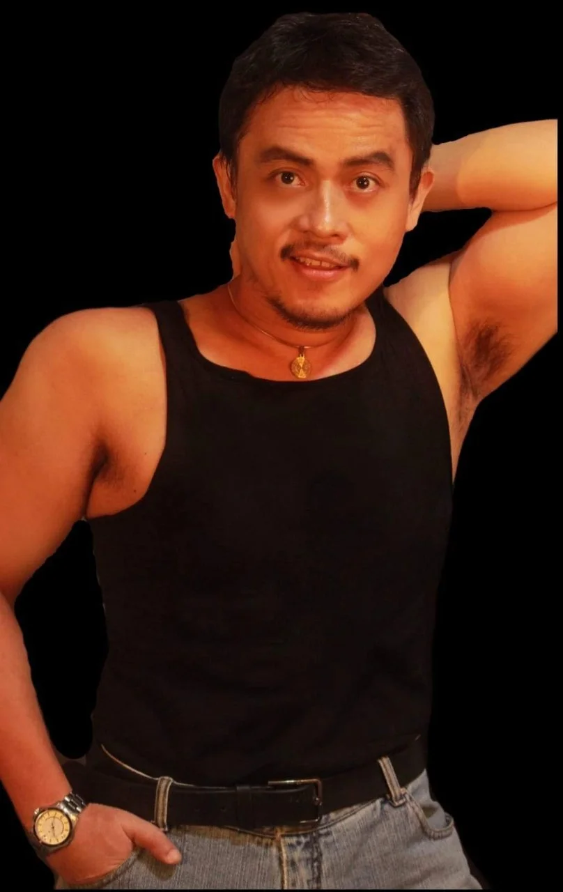 Rod Maceda black sando kilikili armpit ilok pinoy hunk barako pogi gwapo macho.webp