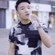 1728188774759.webp
