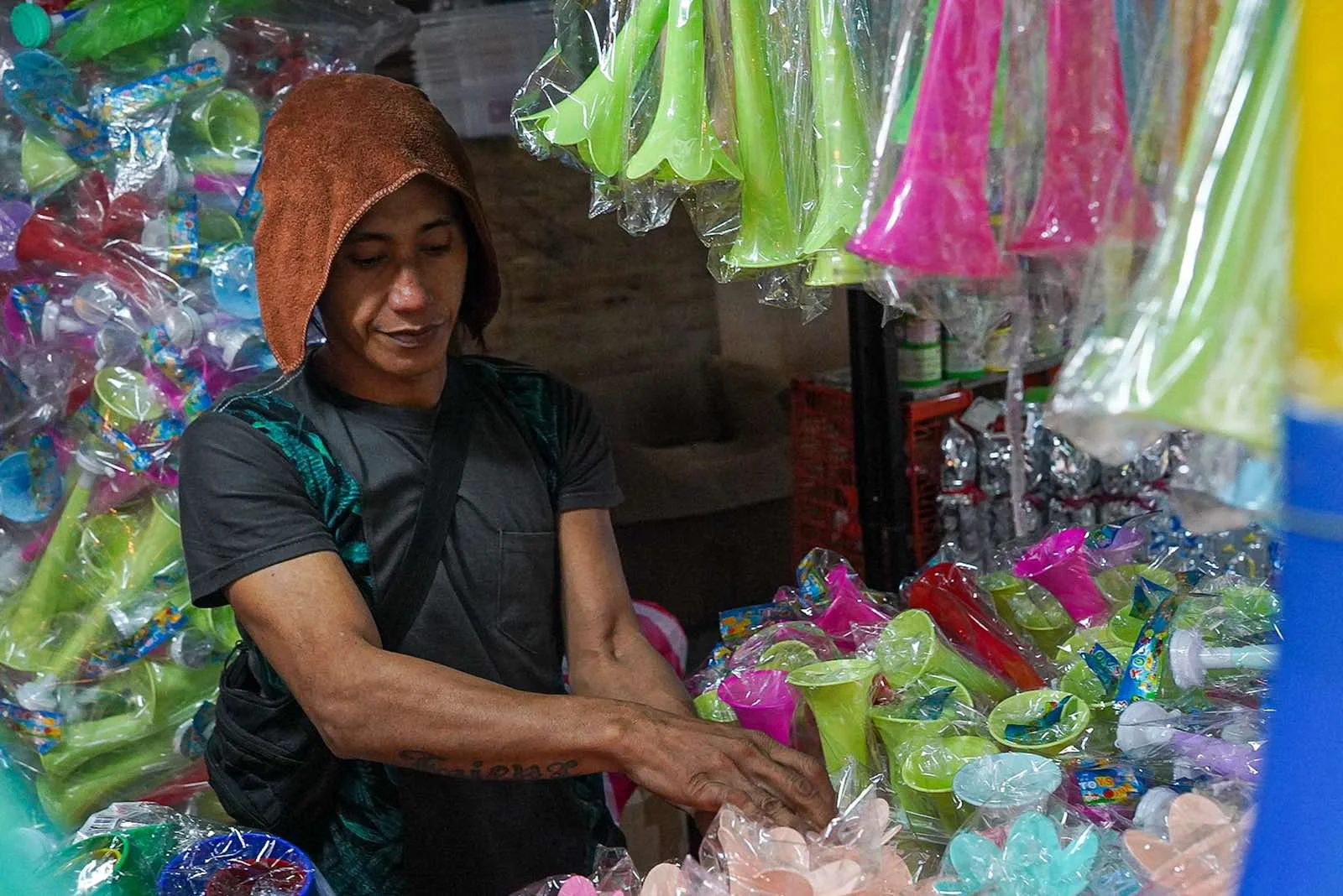 90% Pinoys hopeful for 2025, lowest in 15 years