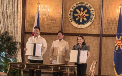 signing-of-jmc-between-prc-ched.jpg