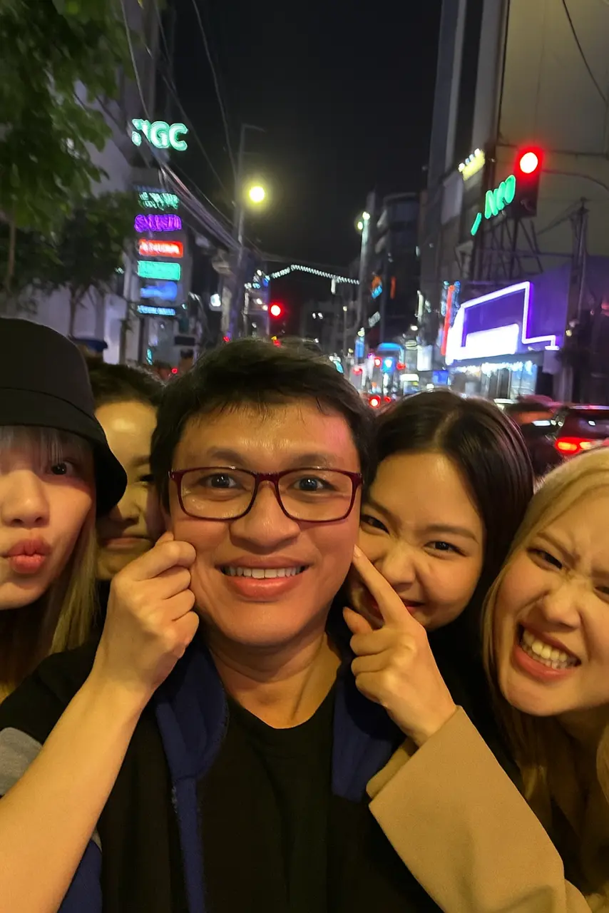 20250702_2243_Casual Manila Selfie_remix_01jz5sbgt3fnrsh7bkxy92tnk4.webp