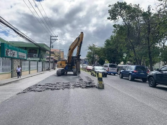 r/Philippines - Only in the Philippines would they ruin a perfectly fine road because the project didn't produce enough kickback