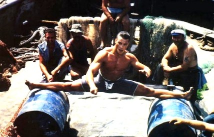 jcvd-splits-black-eagle