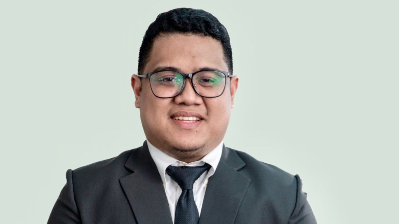 Atty. Justin Nicol Gular as Deputy Spokesperson of the defense team