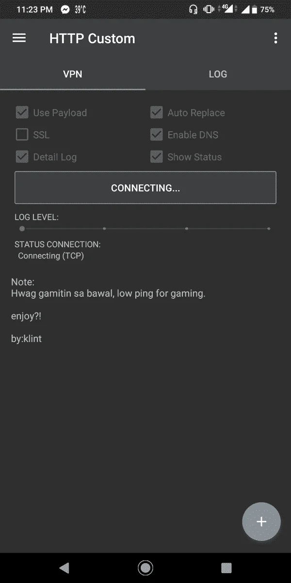 596823