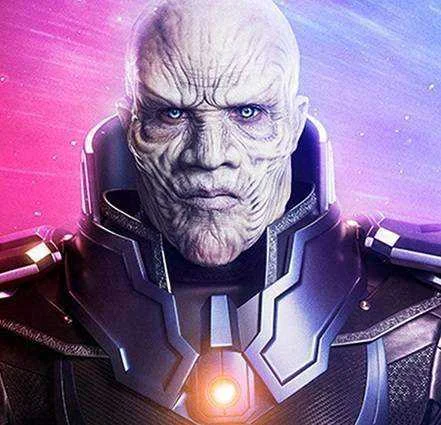 First Official Look At Anti-Monitor In Crisis On Infinite Earths