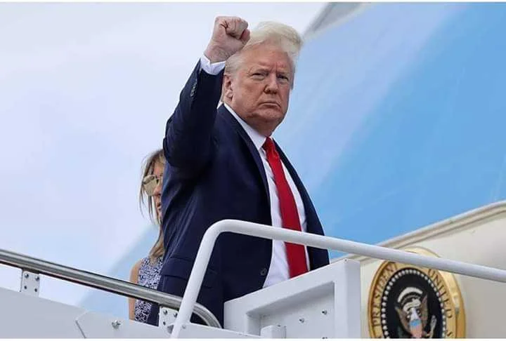 Just in : Trump ipapasara ang mga Social Media Sites !!!!