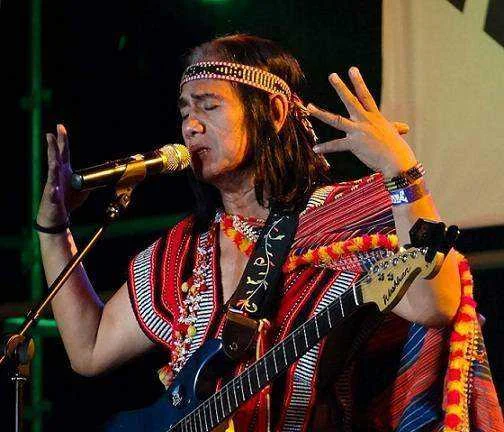 Sanglay_w.jpg