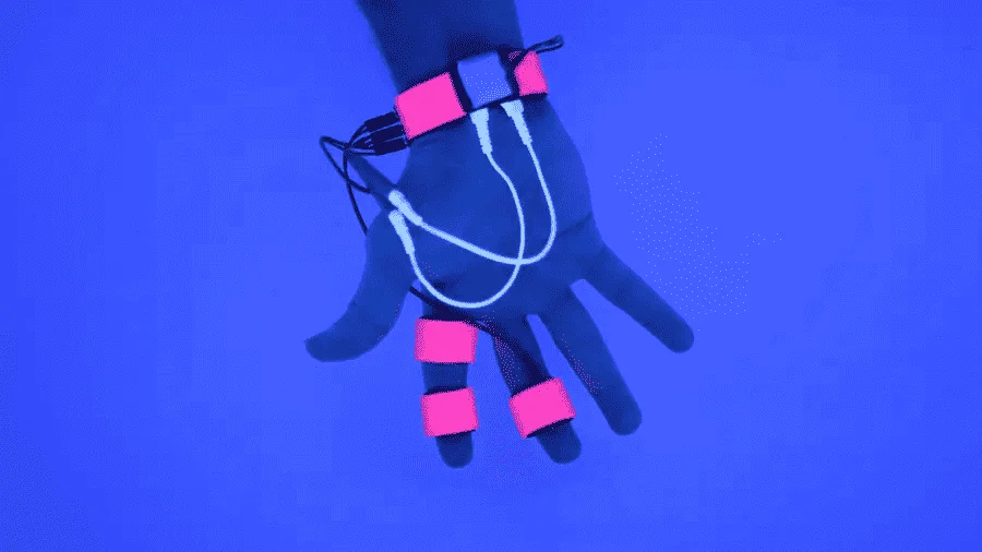 A wearable sleep-tracker designed by an MIT team could give people the power to shape their own dreams