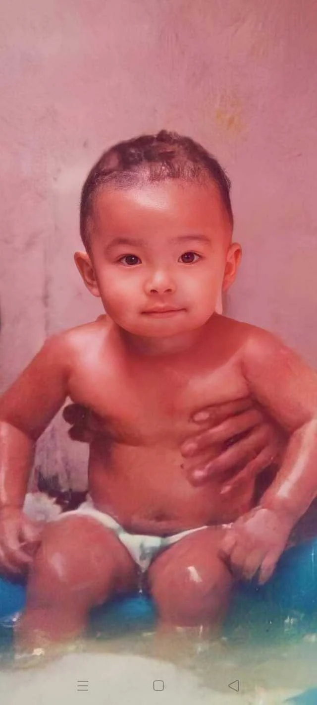 Me_1yrs(1988).jpg
