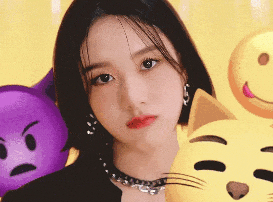 J StayC.gif