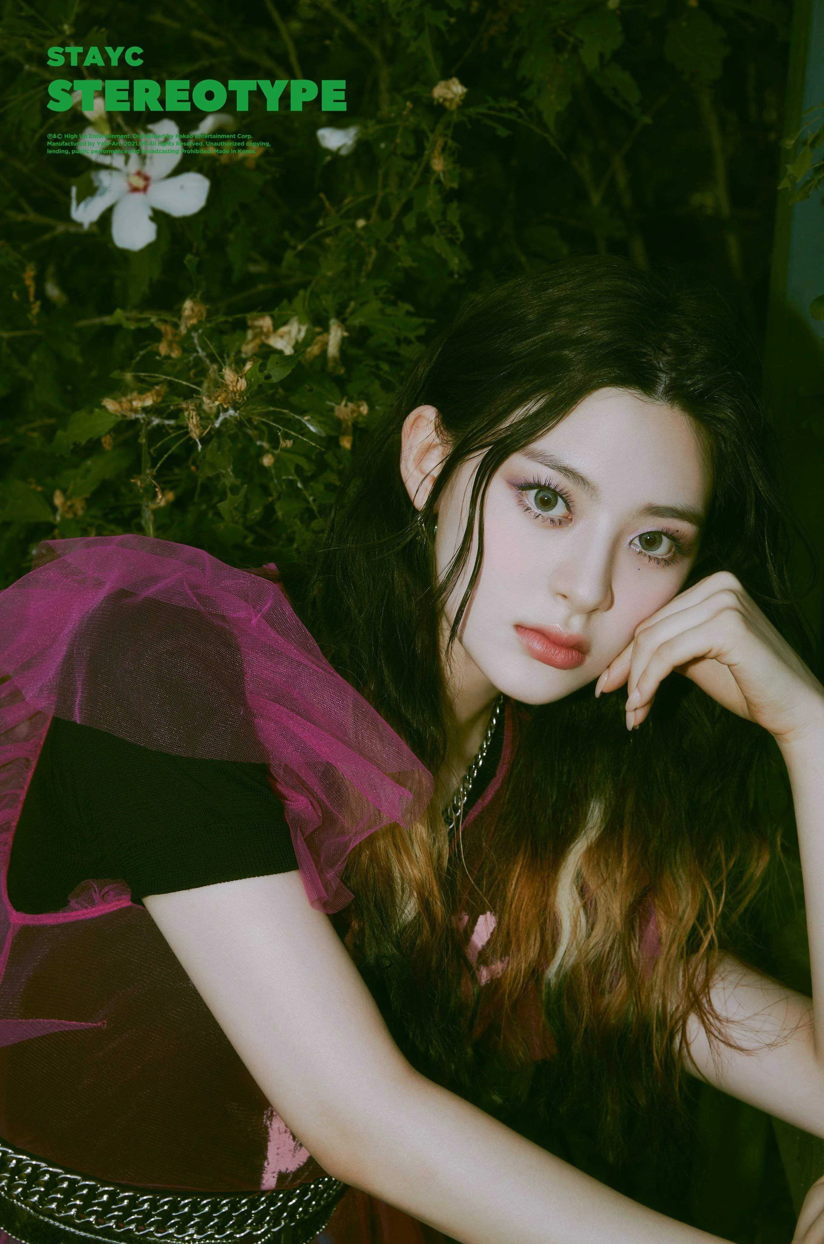 STAYC-STEREOTYPE-Concept-Teaser-Images-documents-8(2).jpeg