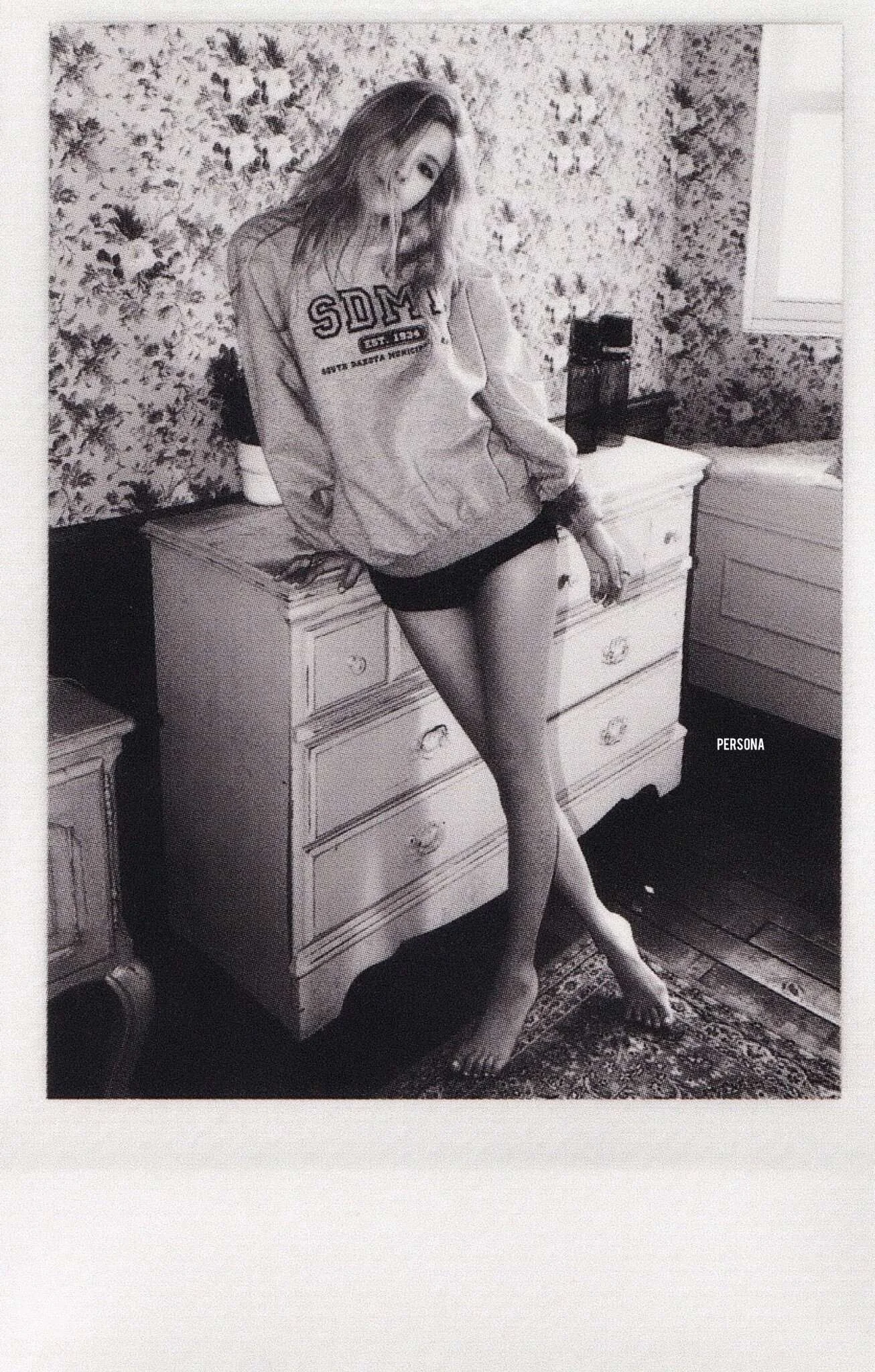ROSE-1st-Single-Album-R-SCANS-documents-16.jpg