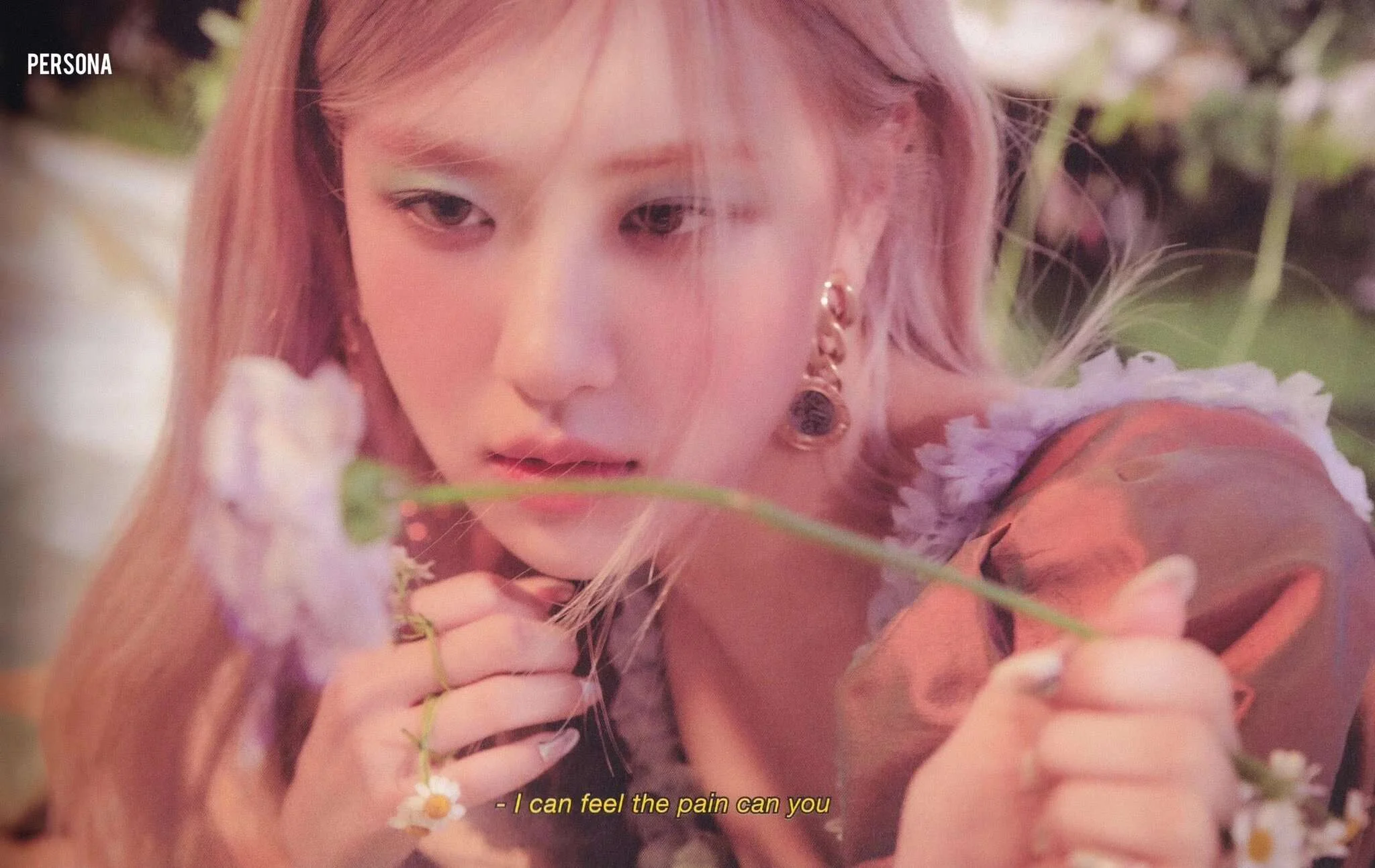 ROSE-1st-Single-Album-R-SCANS-documents-18(1).jpg