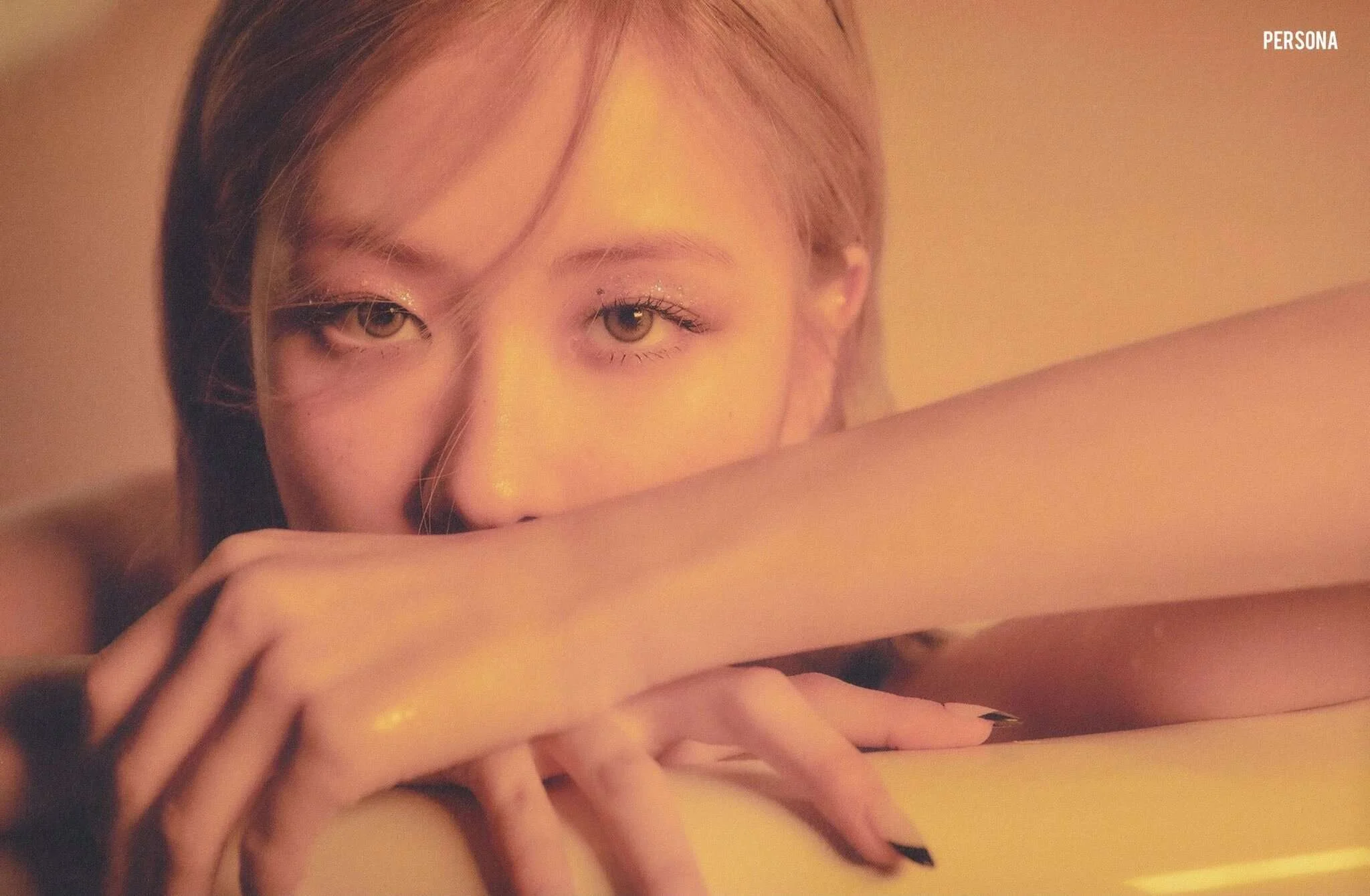 ROSE-1st-Single-Album-R-SCANS-documents-23(1).jpg