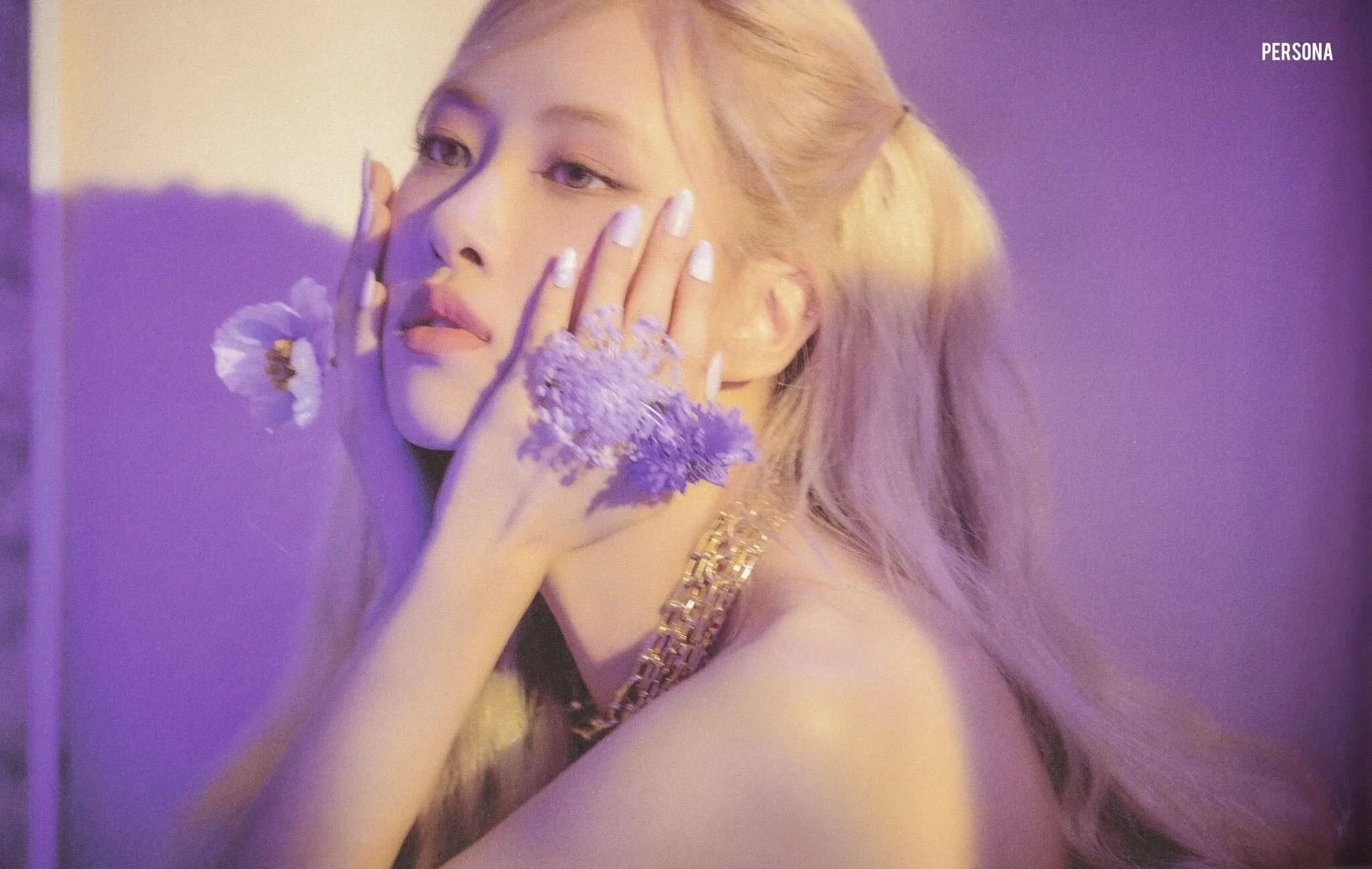 ROSE-1st-Single-Album-R-SCANS-documents-6(1).jpg