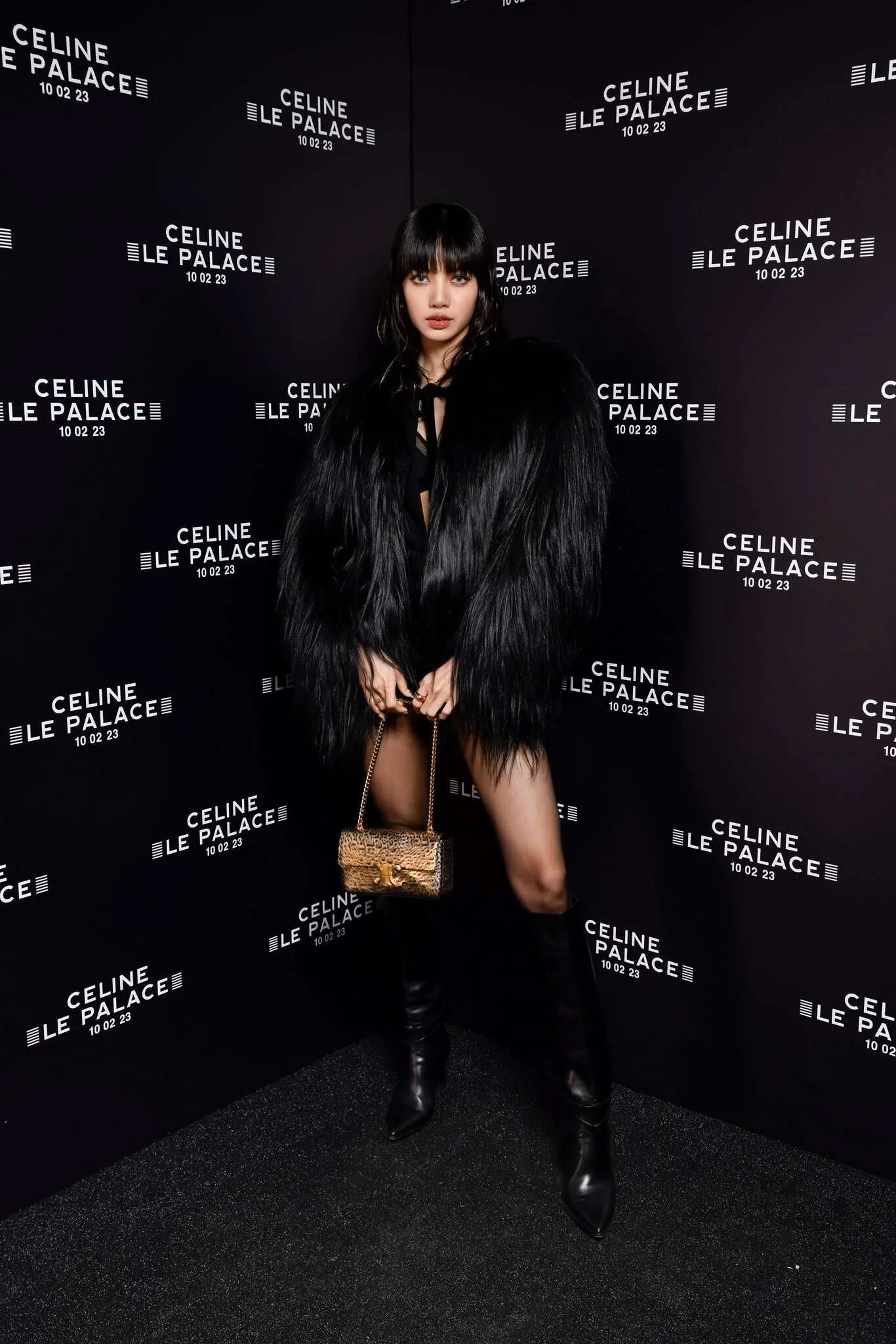 230210-BLACKPINK-LISA-CELINE-Men-s-F-W-2023-24-Fashion-Show-documents-2.jpeg