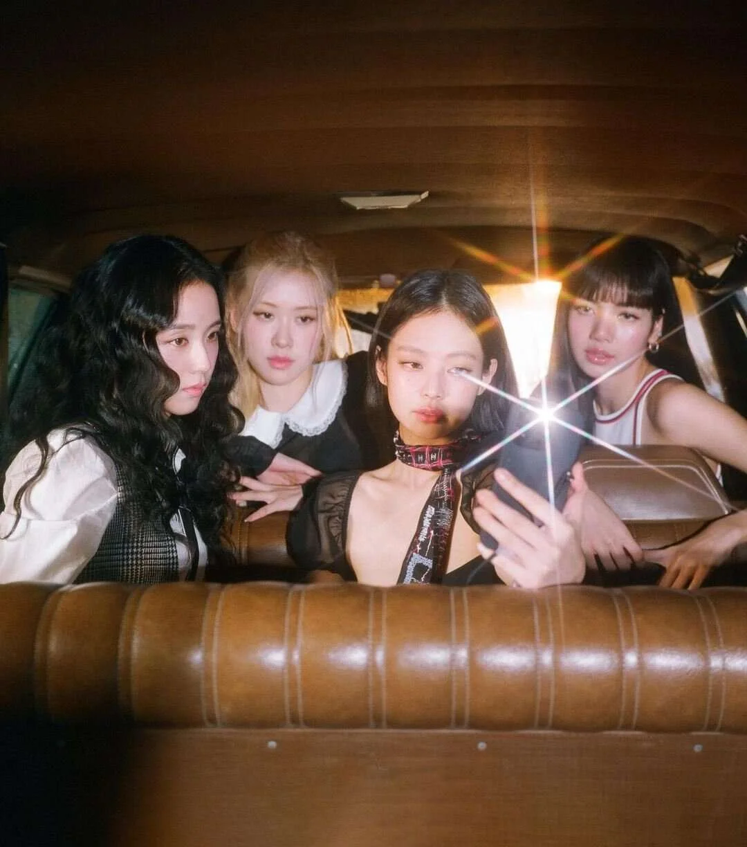 221206-BLACKPINK-for-TIME-Entertainer-of-the-Year-2022-documents-1(1).jpeg