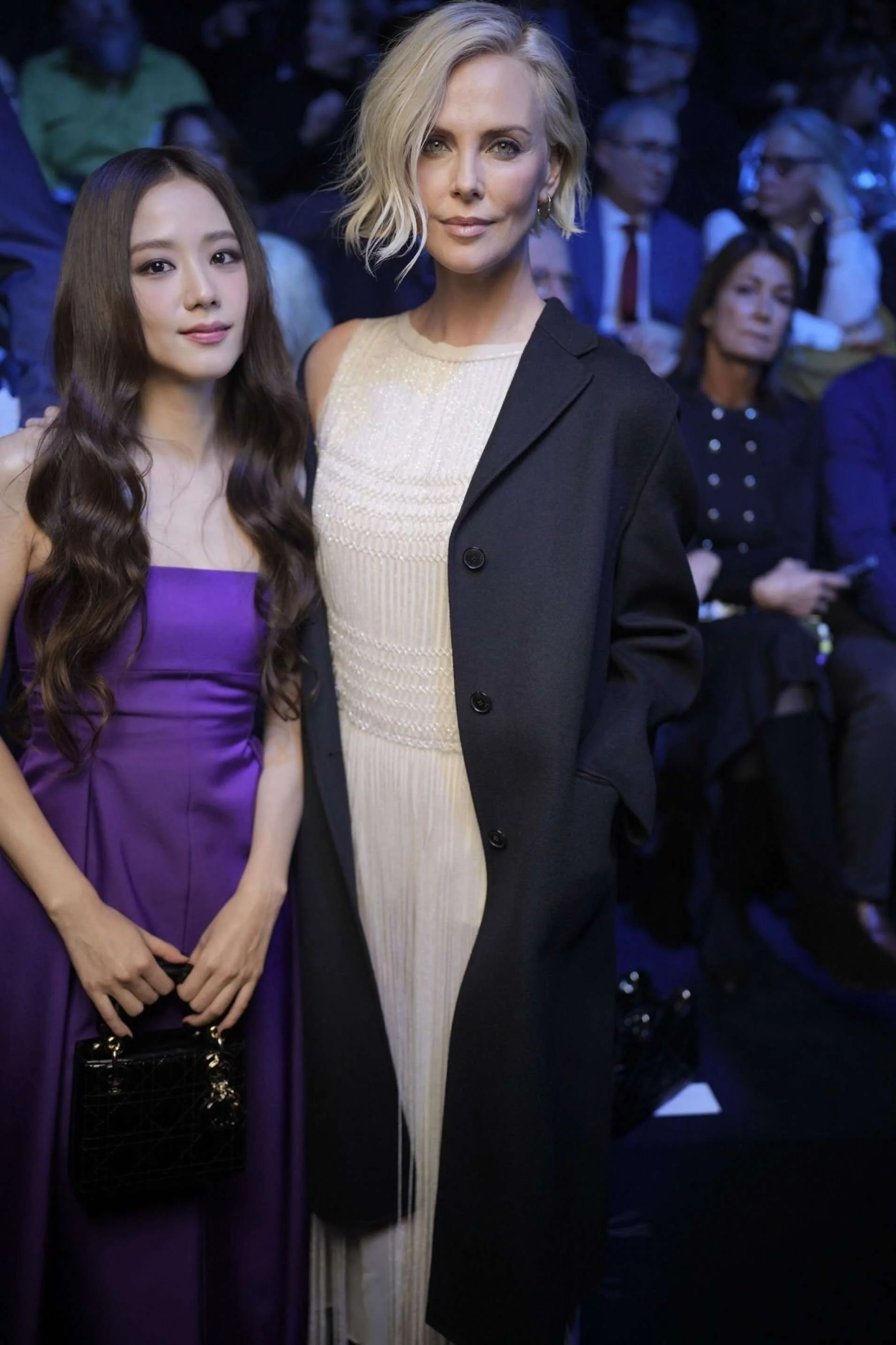 230228-JISOO-DIOR-Women-s-F-W-2023-24-Fashion-Show-at-Paris-Fashion-Week-documents-13.jpeg
