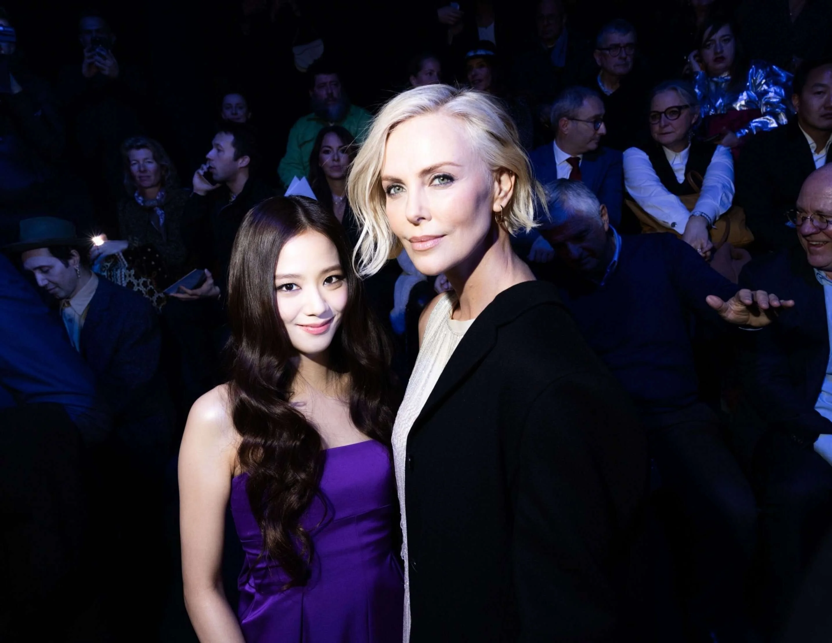 230228-JISOO-DIOR-Women-s-F-W-2023-24-Fashion-Show-at-Paris-Fashion-Week-documents-4.jpeg
