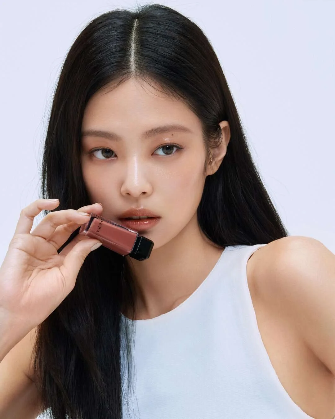 BLACKPINK-JENNIE-for-HERA-Beauty-SENSUAL-****-Campaign-documents-1.jpeg
