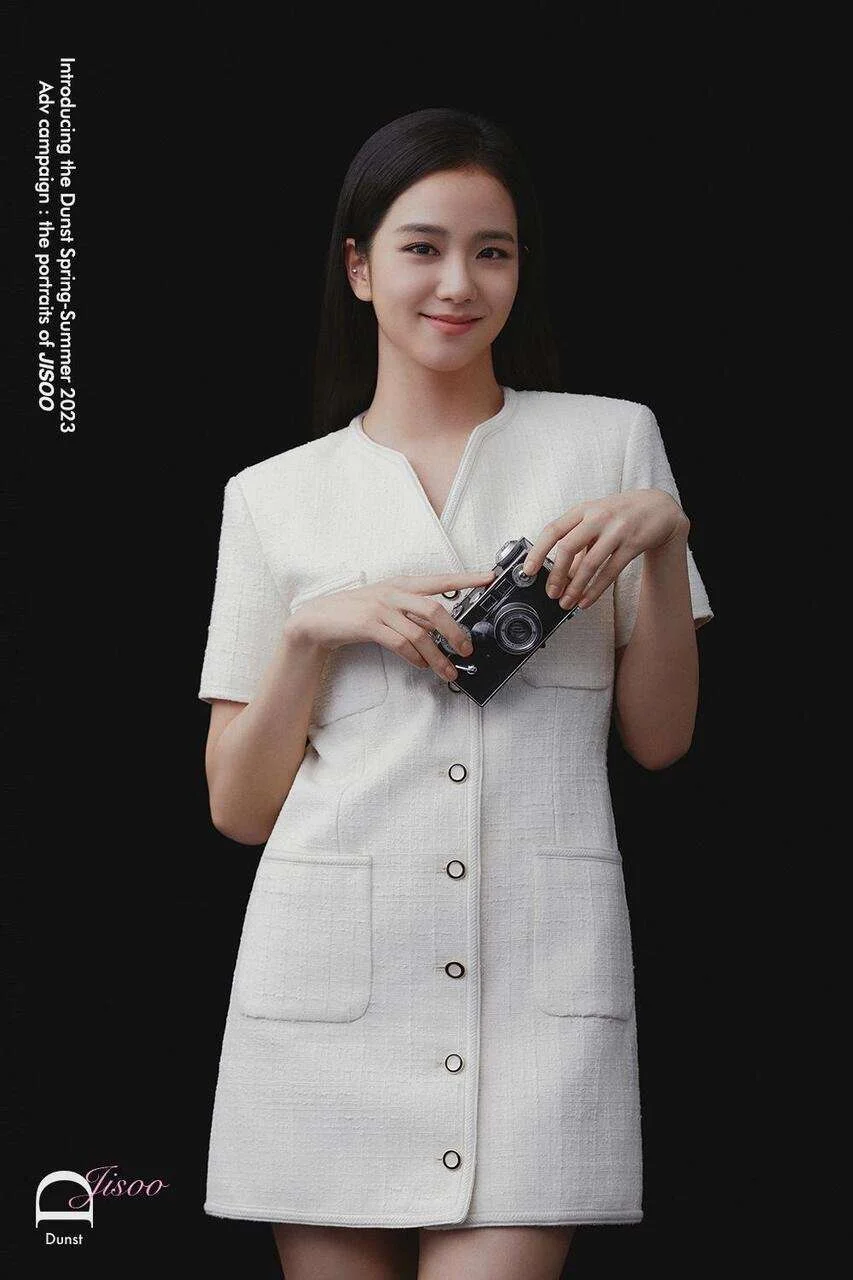 BLACKPINK-JISOO-for-DUNST-S-S-2023-Collection-documents-11.jpeg