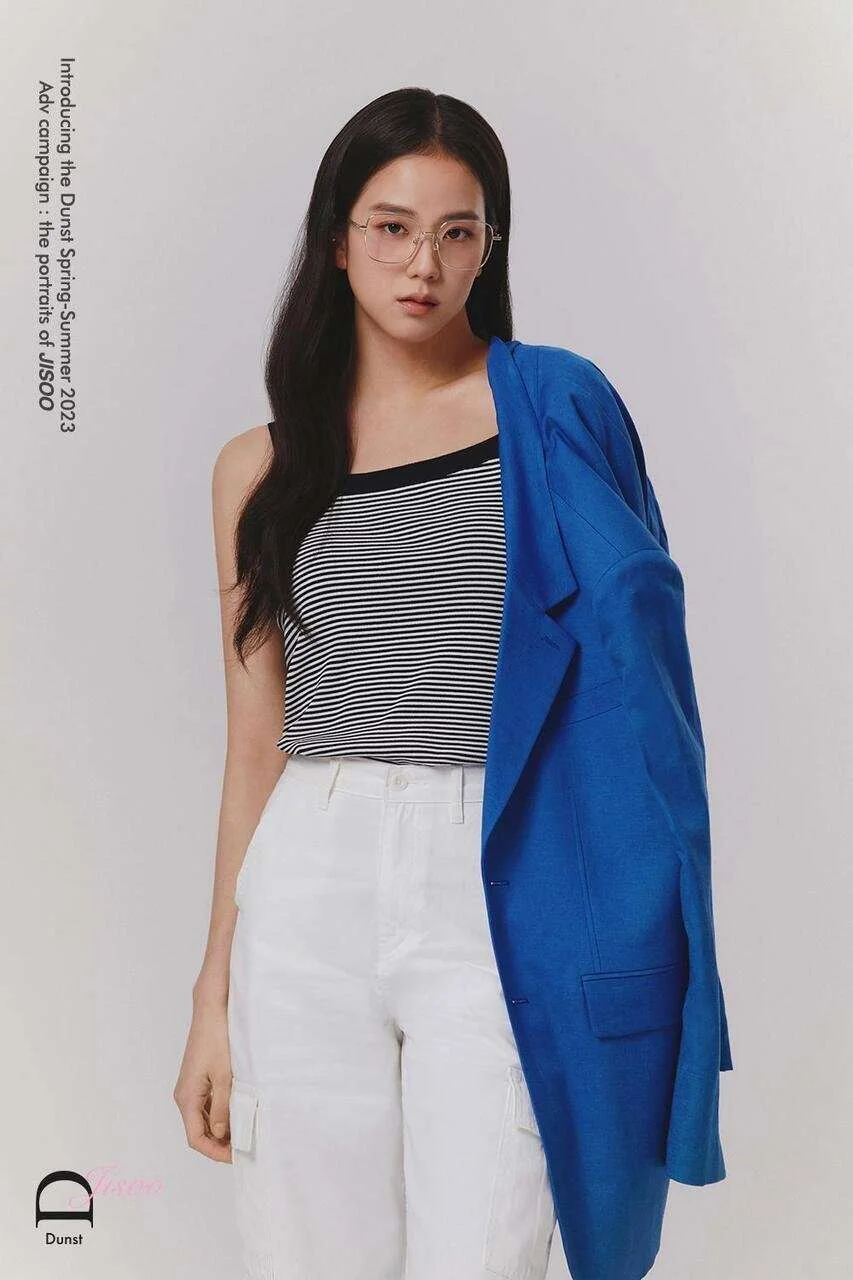 BLACKPINK-JISOO-for-DUNST-S-S-2023-Collection-documents-2.jpeg