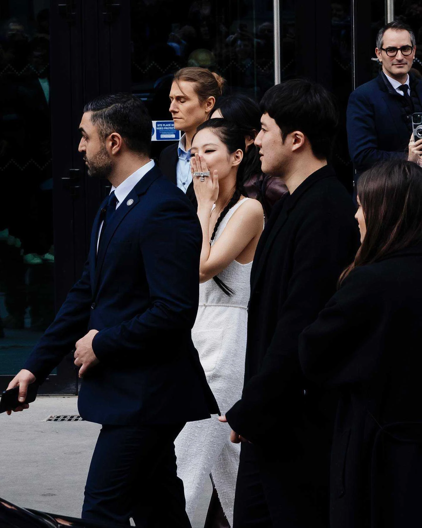 230307-JENNIE-CHANEL-Women-s-F-W-2023-24-Fashion-Show-at-Paris-Fashion-Week-documents-1(1).jpeg