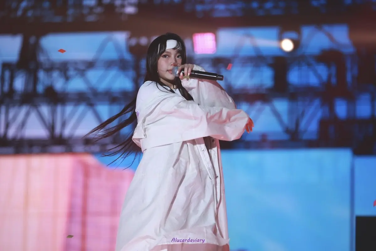 250104-Newjeans-Hyein-at-Golden-Disc-Awards-2025-documents-1.webp