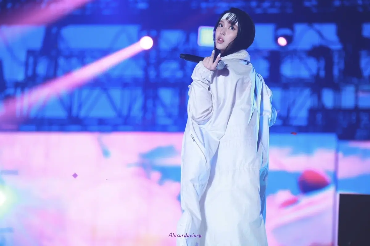 250104-Newjeans-Hyein-at-Golden-Disc-Awards-2025-documents-3.webp
