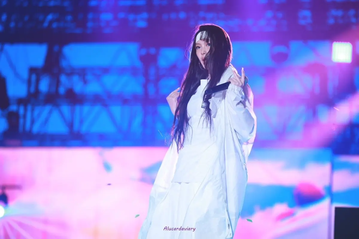250104-Newjeans-Hyein-at-Golden-Disc-Awards-2025-documents-4.webp