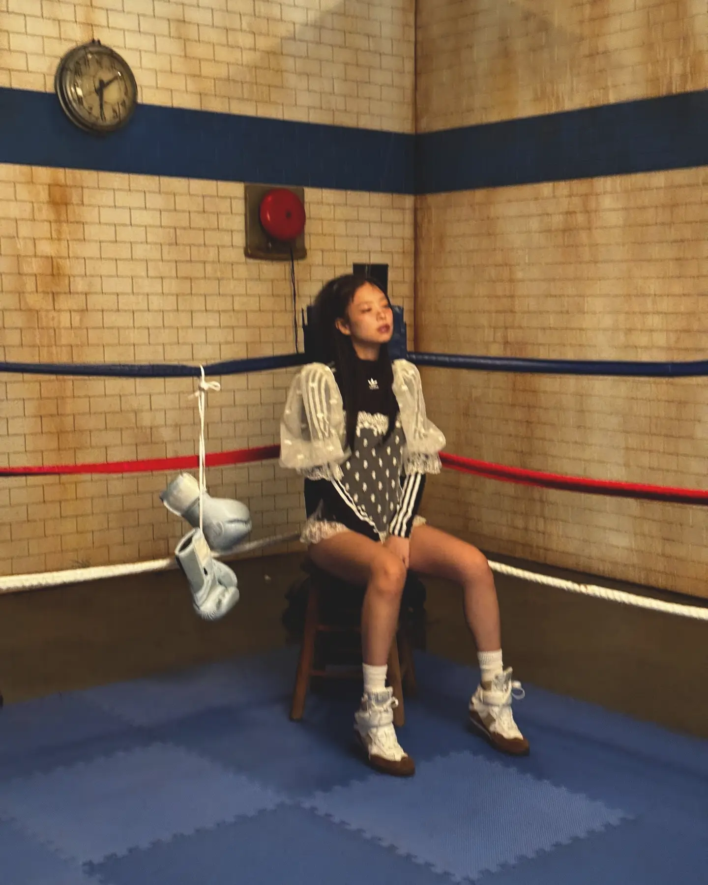 250329-JENNIE-Instagram-Update-documents-2.webp