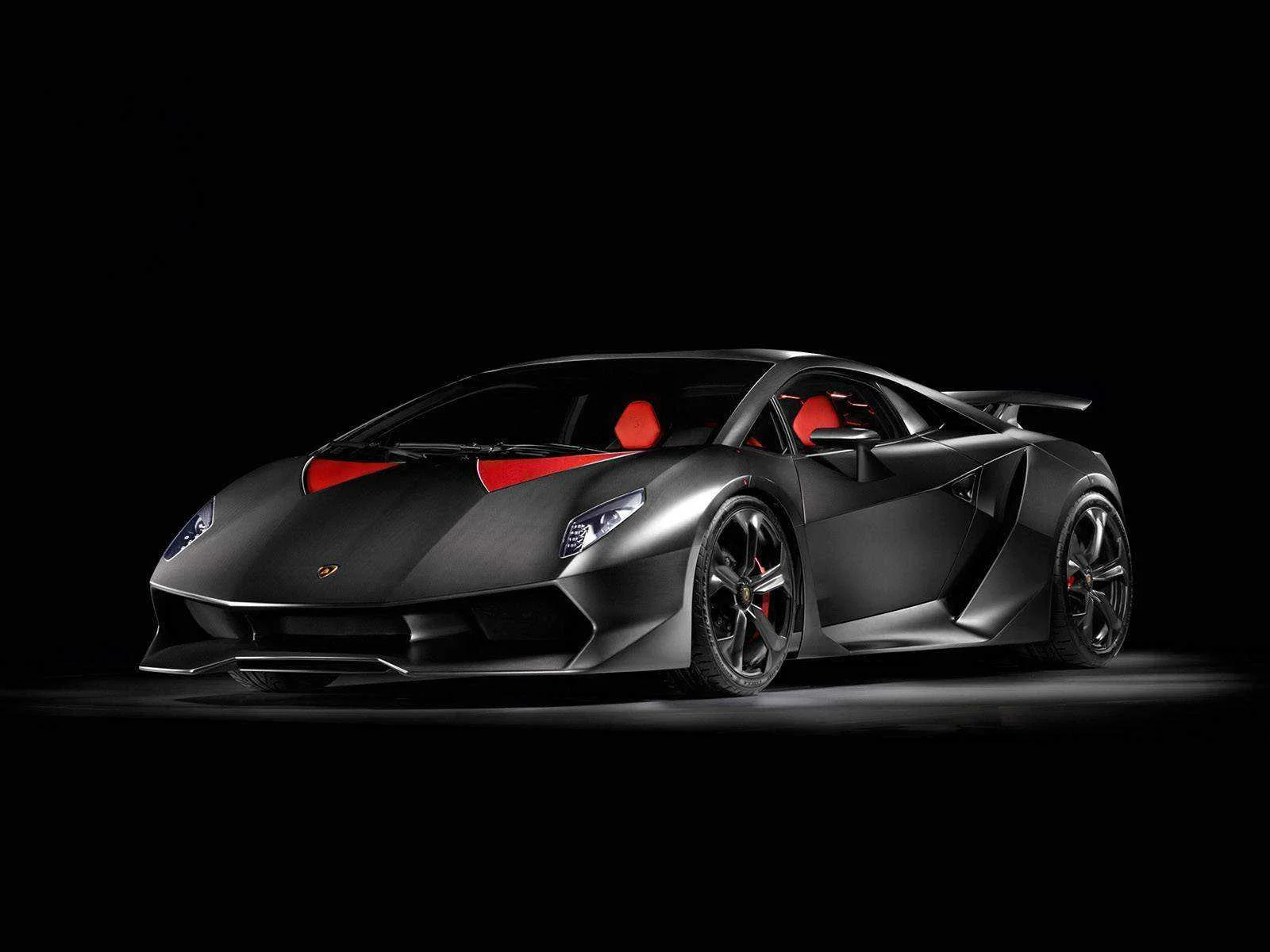 2010_Lamborghini_Sesto_Elemento_013_7335
