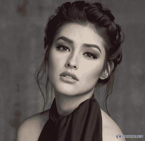Liza Soberano