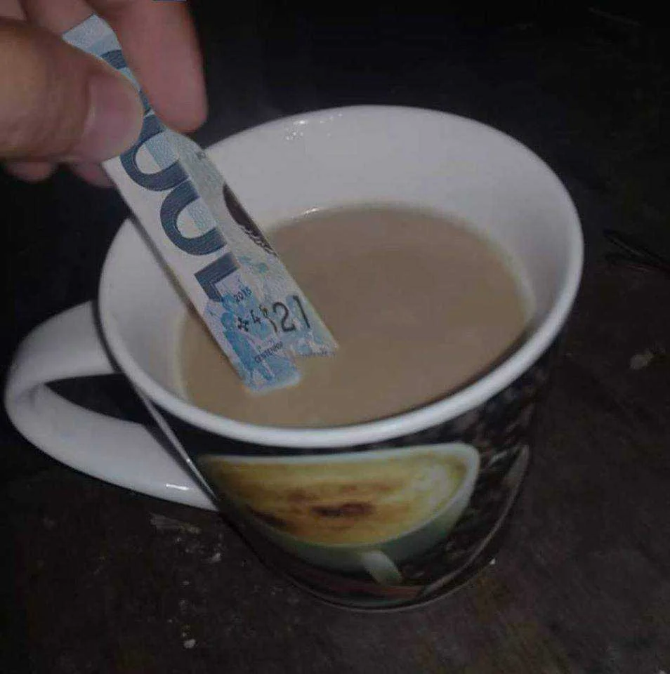Kape tayo mga HAMPASLUPA :D